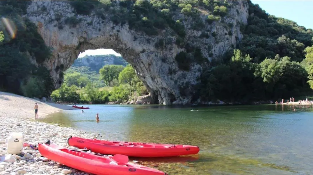 Bastide Du Barry - Centre Historique De Vallon Pont D'Arc 0*, Vallon-Pont-d'Arc